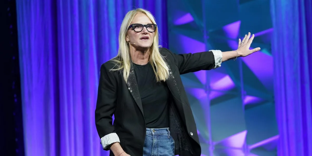 Mel Robbins: Feeling Stuck Isn’t Broken—Top Mindset Trap for Over 40s
