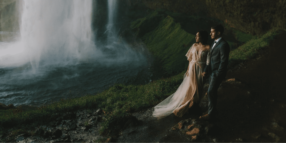 iceland-elopement-photography:-capturing-your-intimate-moments